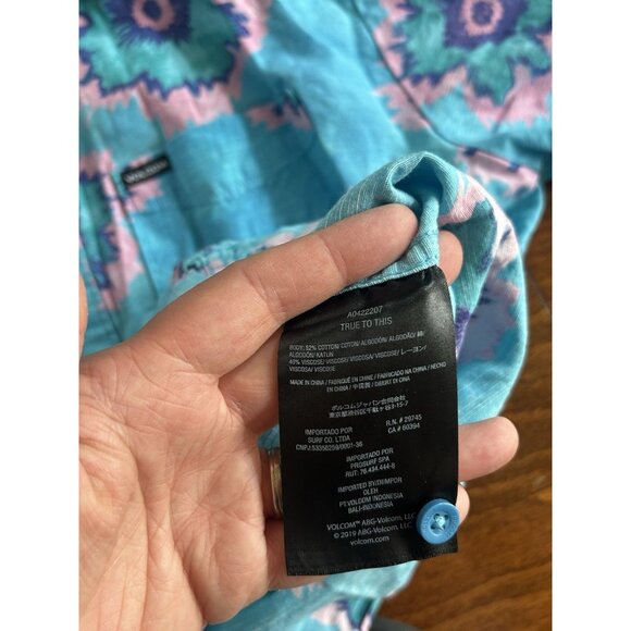 Volcom Shirt Mens Sz M Turquoise & Pink Aztec Classic Fit Button Up Casual Top - Picture 5 of 7